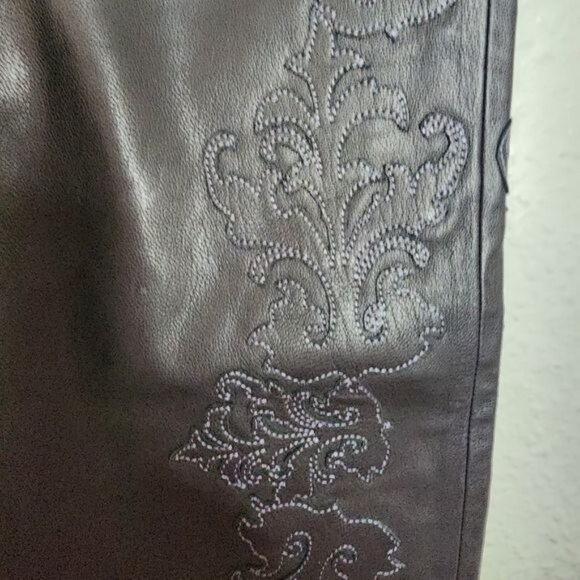 Harley Davidson 100% Leather Embroidered Riding Pants in Black Women's Size 8 - Picture 11 of 13